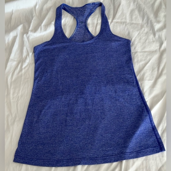 Lululemon: Women’s Sleeveless Top - Picture 1 of 7